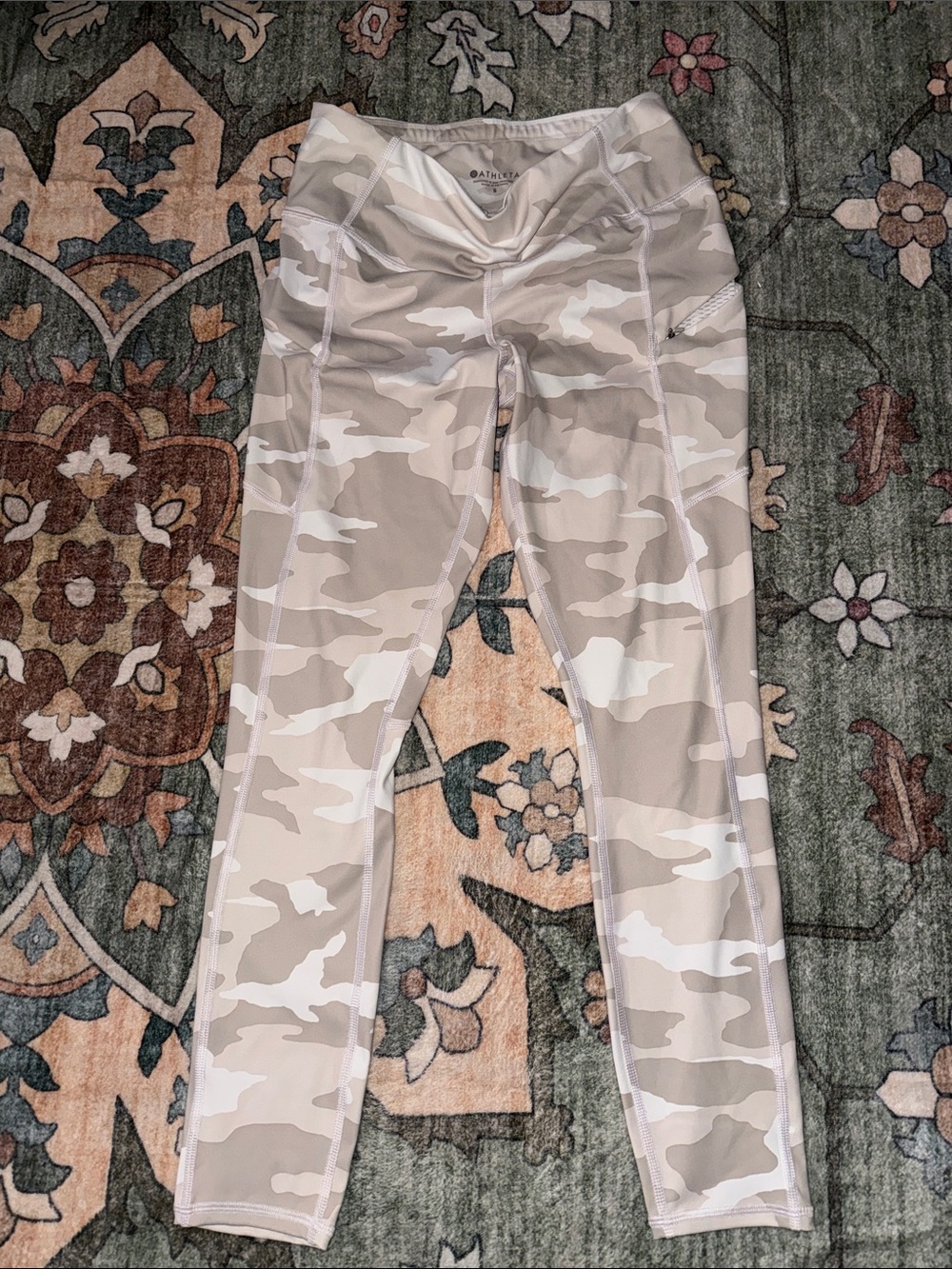 Women’s Athleta Camo Leggings in Beige & White